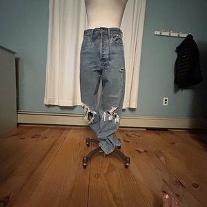 A GOLDE 90's Mid-Rise Loose Fit Jeans
